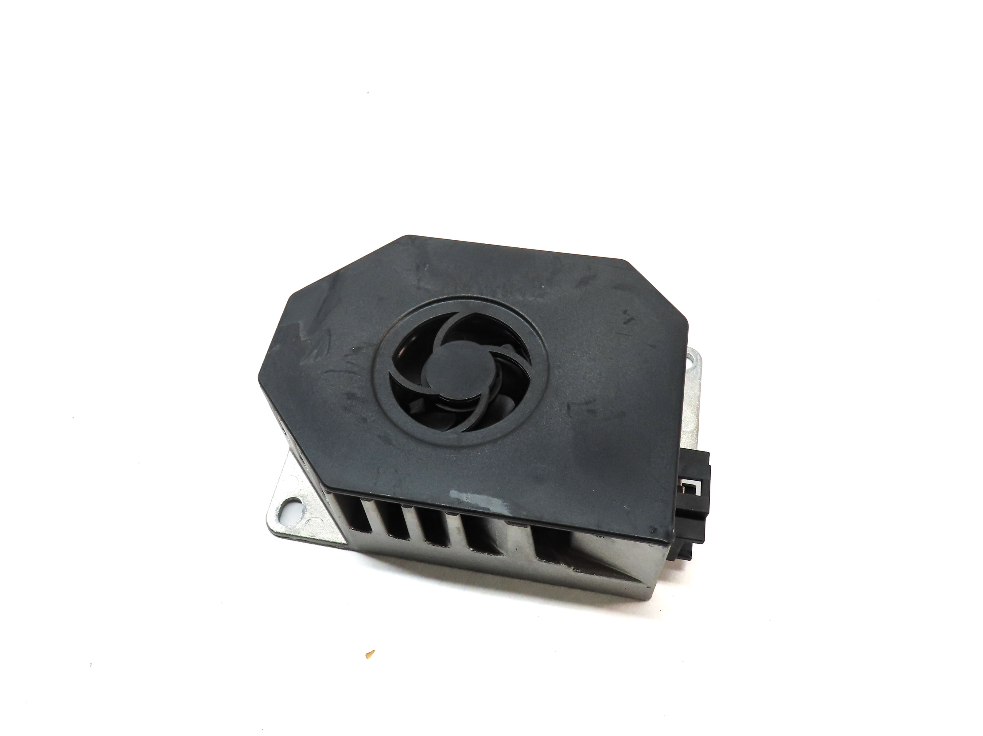 12 MERCEDES GL450 (X164) RADIO STEREO AUDIO SOUND SYSTEM SUBWOOFER AMPLIFIER AMP — exact item pictured